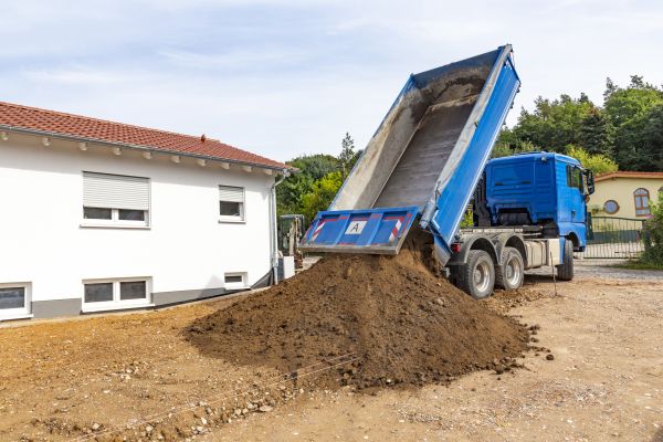 Garden Dirt Delivery in Sun City Center